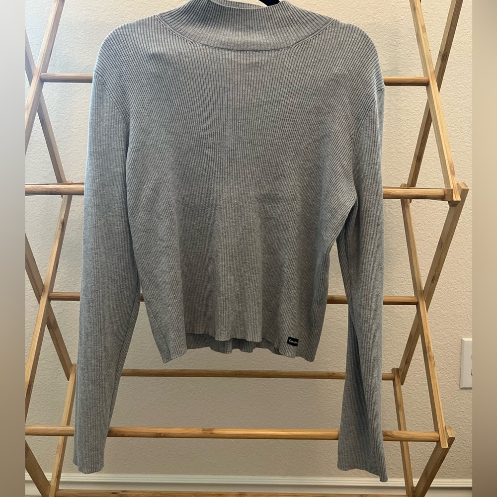 Semi Crop Long Sleeve